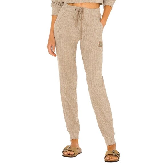 ALO Yoga Pants - alo Muse Joggers in Gravel Heather X-Small New Womens Sweatpants